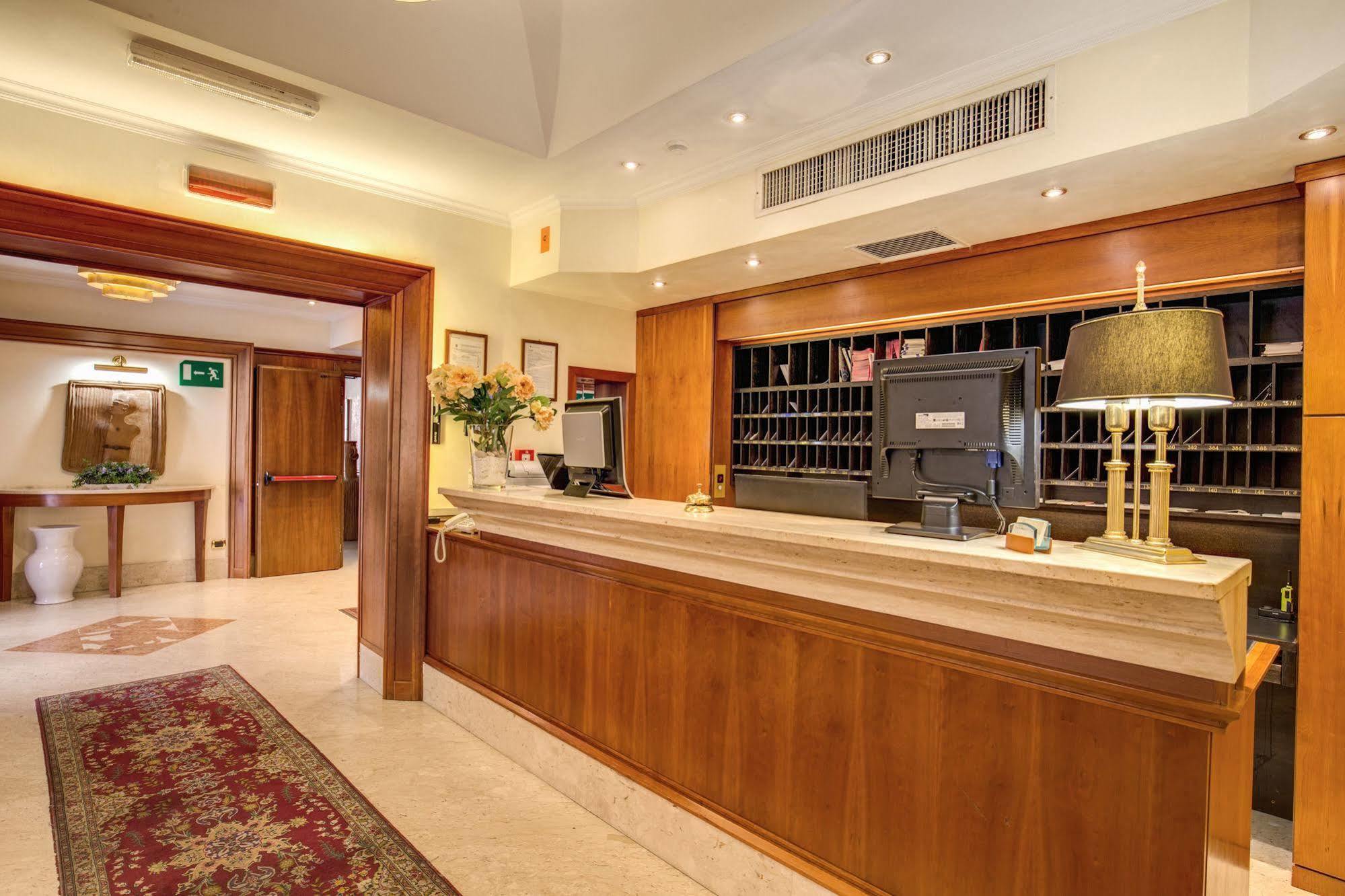 Hotel San Marco Rome Bagian luar foto
